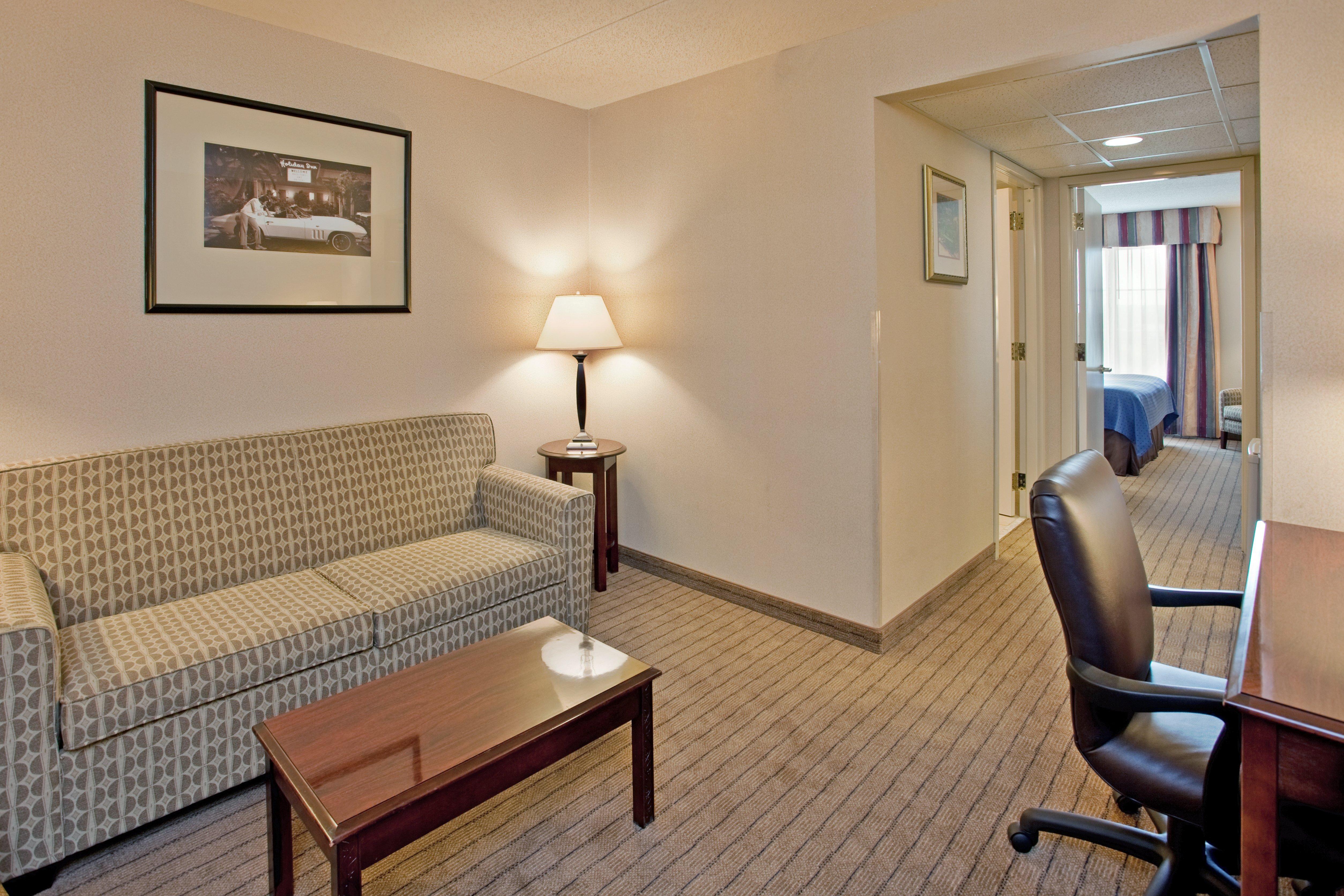 Holiday Inn Hotel & Suites Overland Park-Convention Center By Ihg Exteriör bild