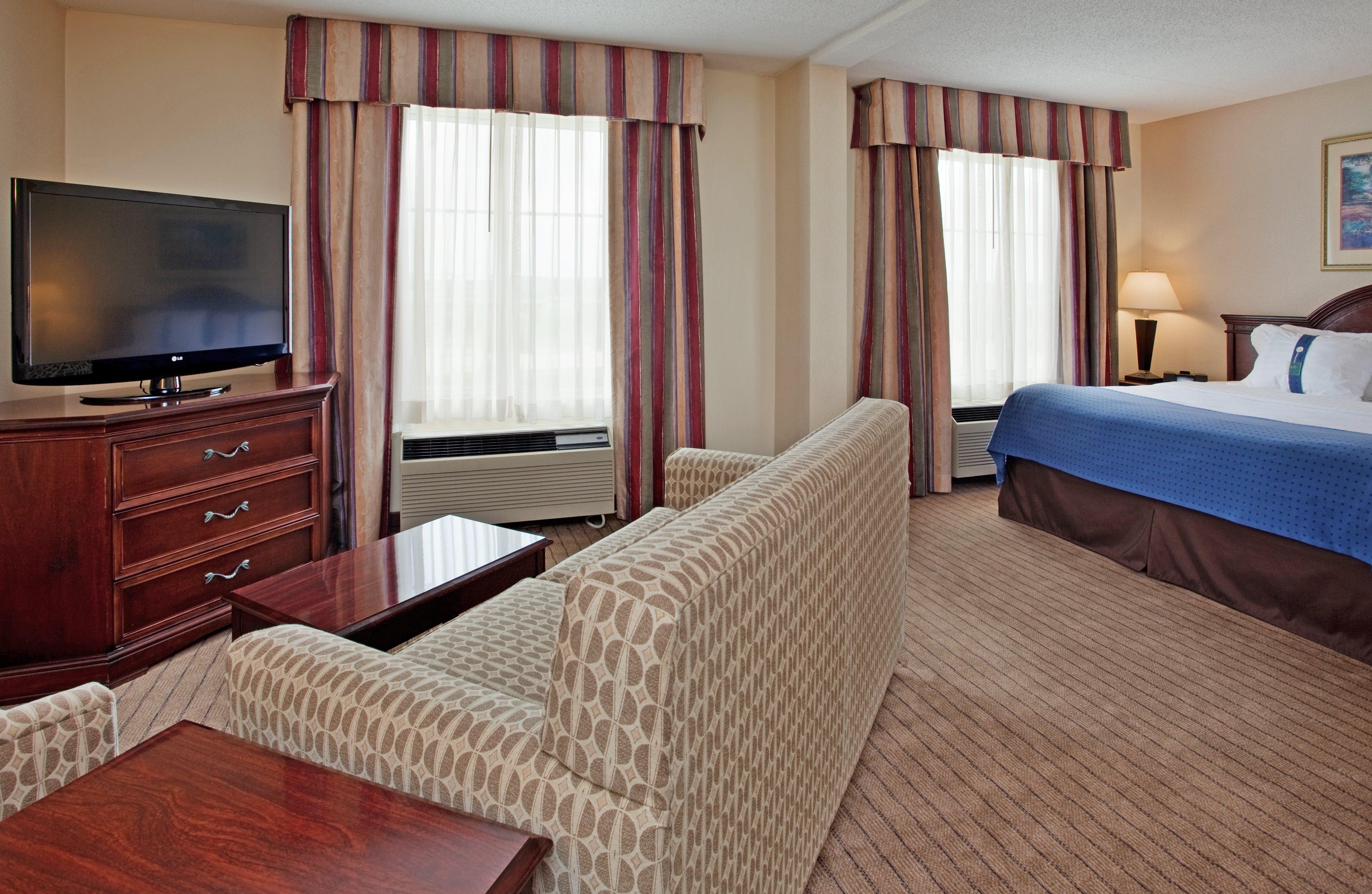 Holiday Inn Hotel & Suites Overland Park-Convention Center By Ihg Exteriör bild