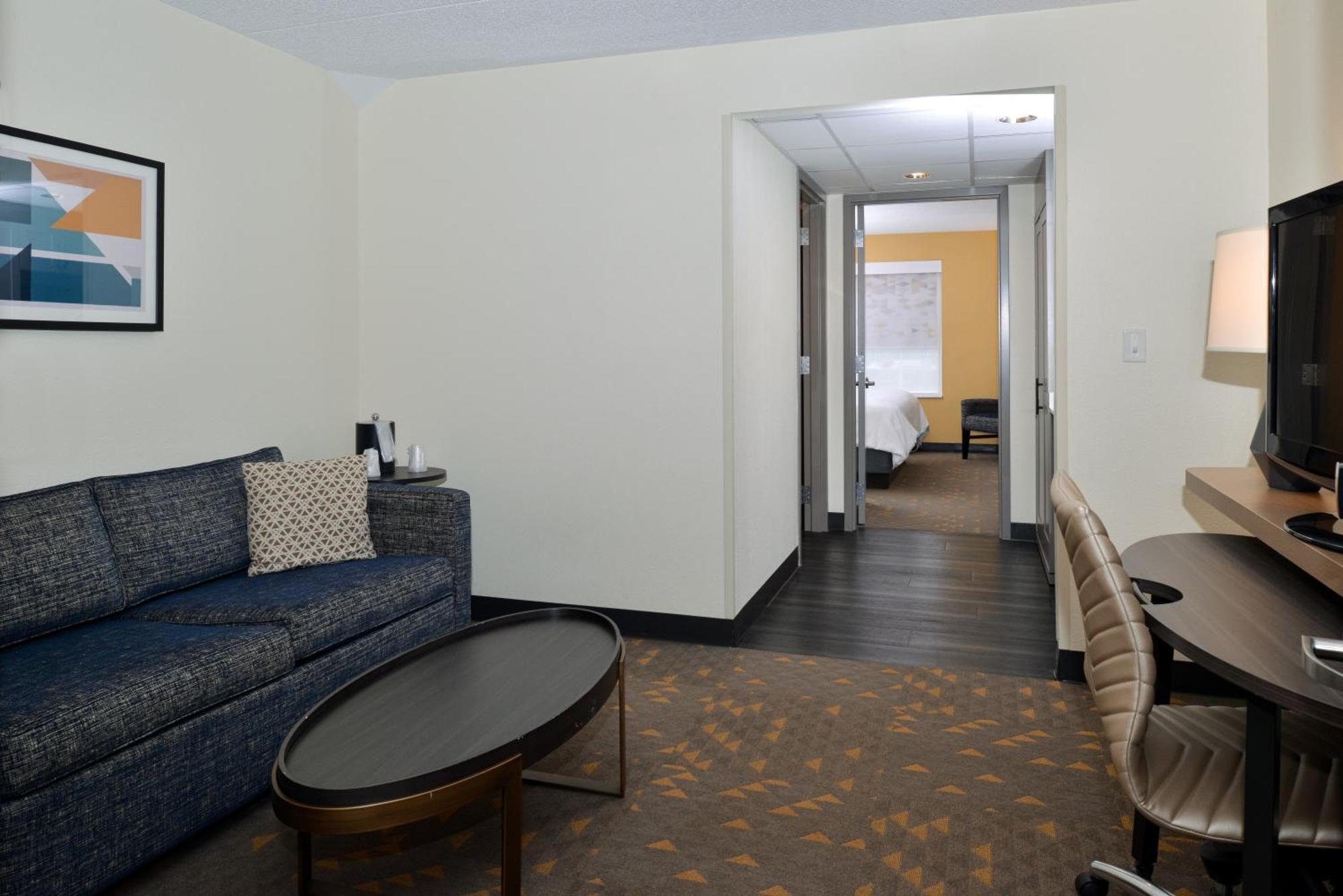 Holiday Inn Hotel & Suites Overland Park-Convention Center By Ihg Exteriör bild