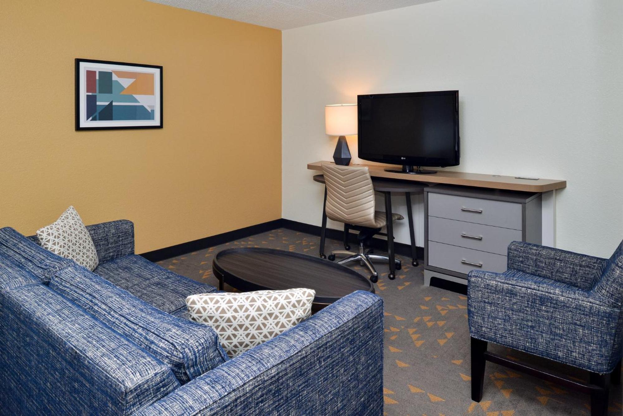 Holiday Inn Hotel & Suites Overland Park-Convention Center By Ihg Exteriör bild