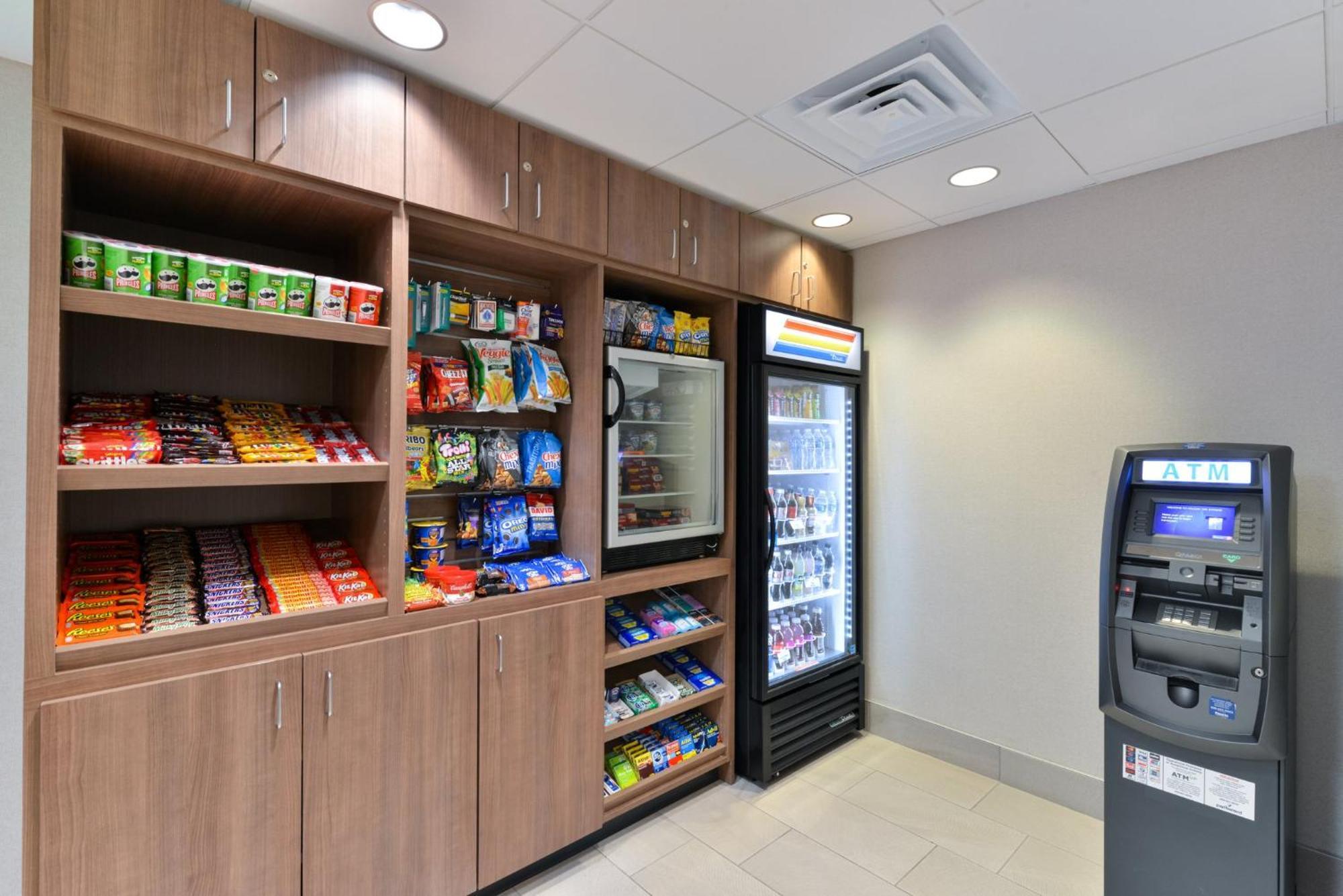 Holiday Inn Hotel & Suites Overland Park-Convention Center By Ihg Exteriör bild