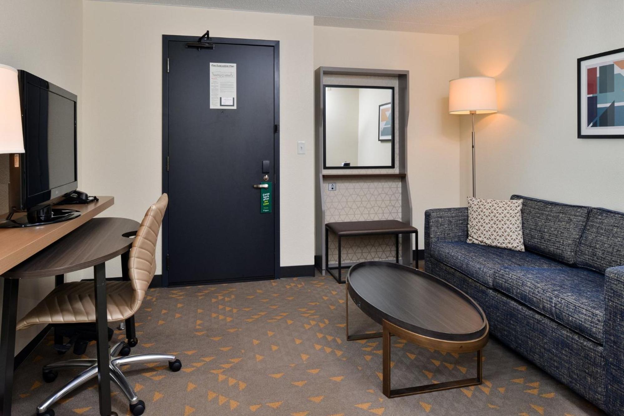 Holiday Inn Hotel & Suites Overland Park-Convention Center By Ihg Exteriör bild